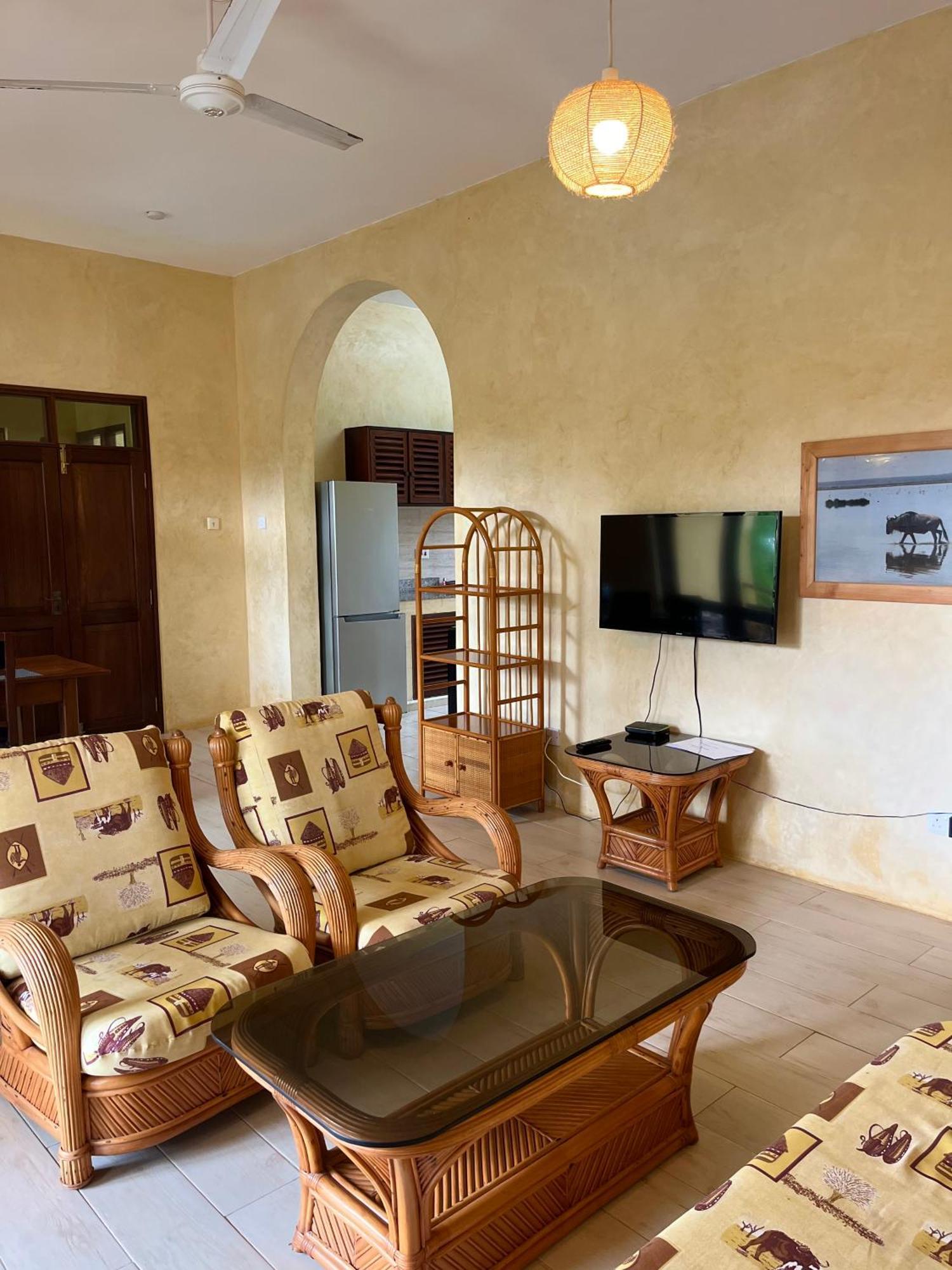 Flametree Beach Homes Diani Beach Exterior photo