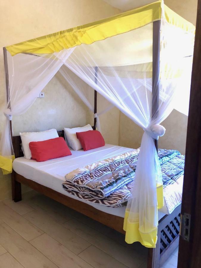 Flametree Beach Homes Diani Beach Exterior photo
